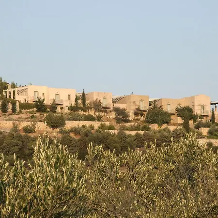 Apartment Estia 3 *